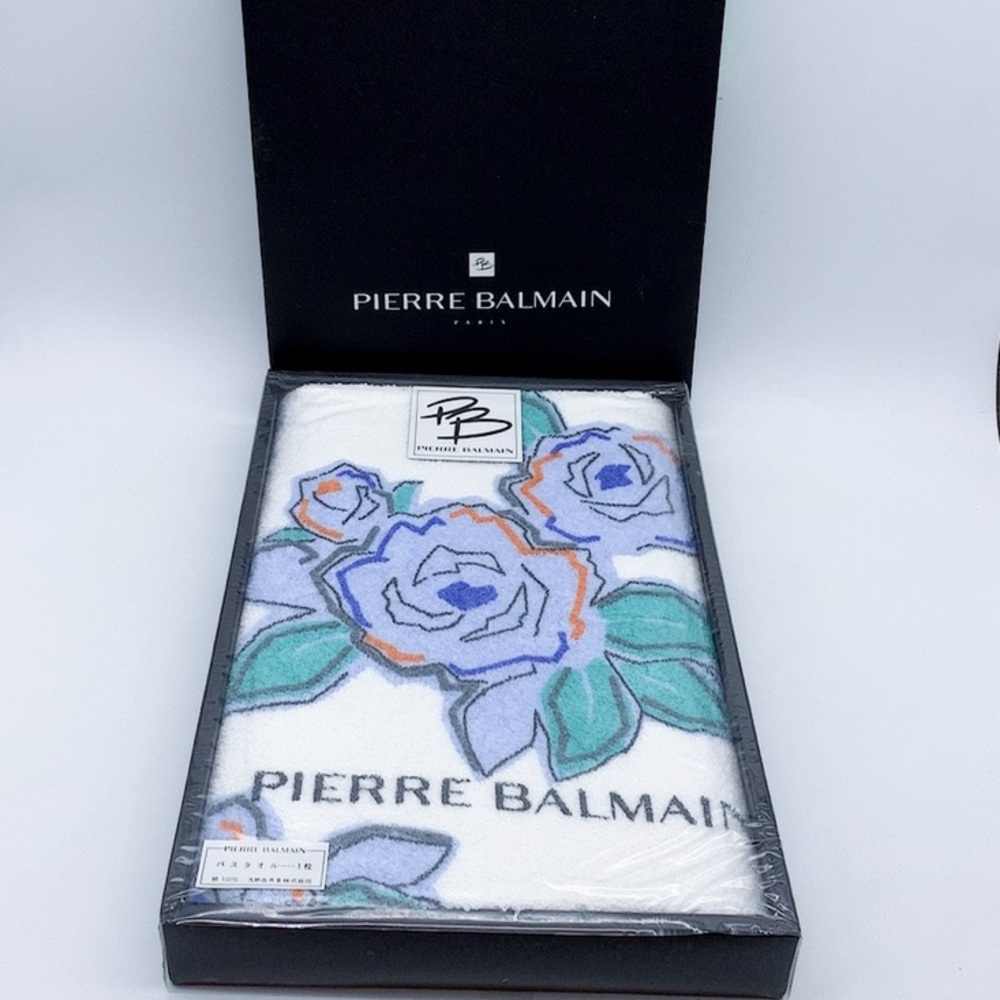 Pierre Balmain Floral Bath Towel 100% Cotton White Blue Purple